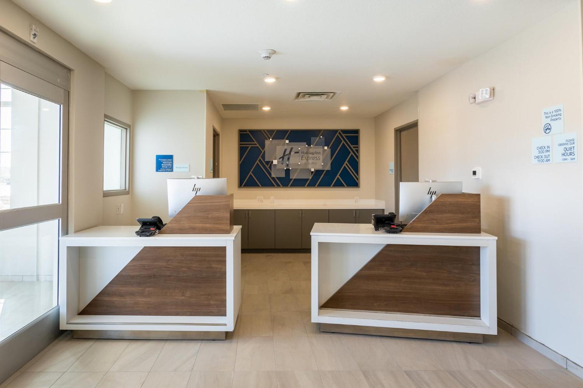 Holiday Inn Express & Suites Englewood - Denver South By Ihg Lone Tree Bagian luar foto